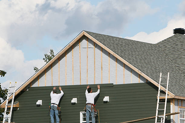 Professional Storm Damage Siding Repair technician working in Deer Park, IL